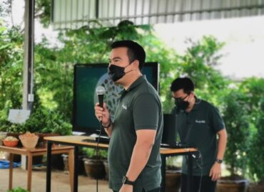 LINE_ALBUM_622021_230117_44